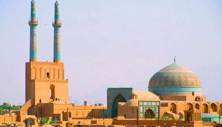 اقامتگاه دهگردی،هتل،بومگردی،اقامت،ویلا،سوئیت،کلبه،ایرانگردی،جاذبه گردشگری دهگردی مسجد جامع یزد