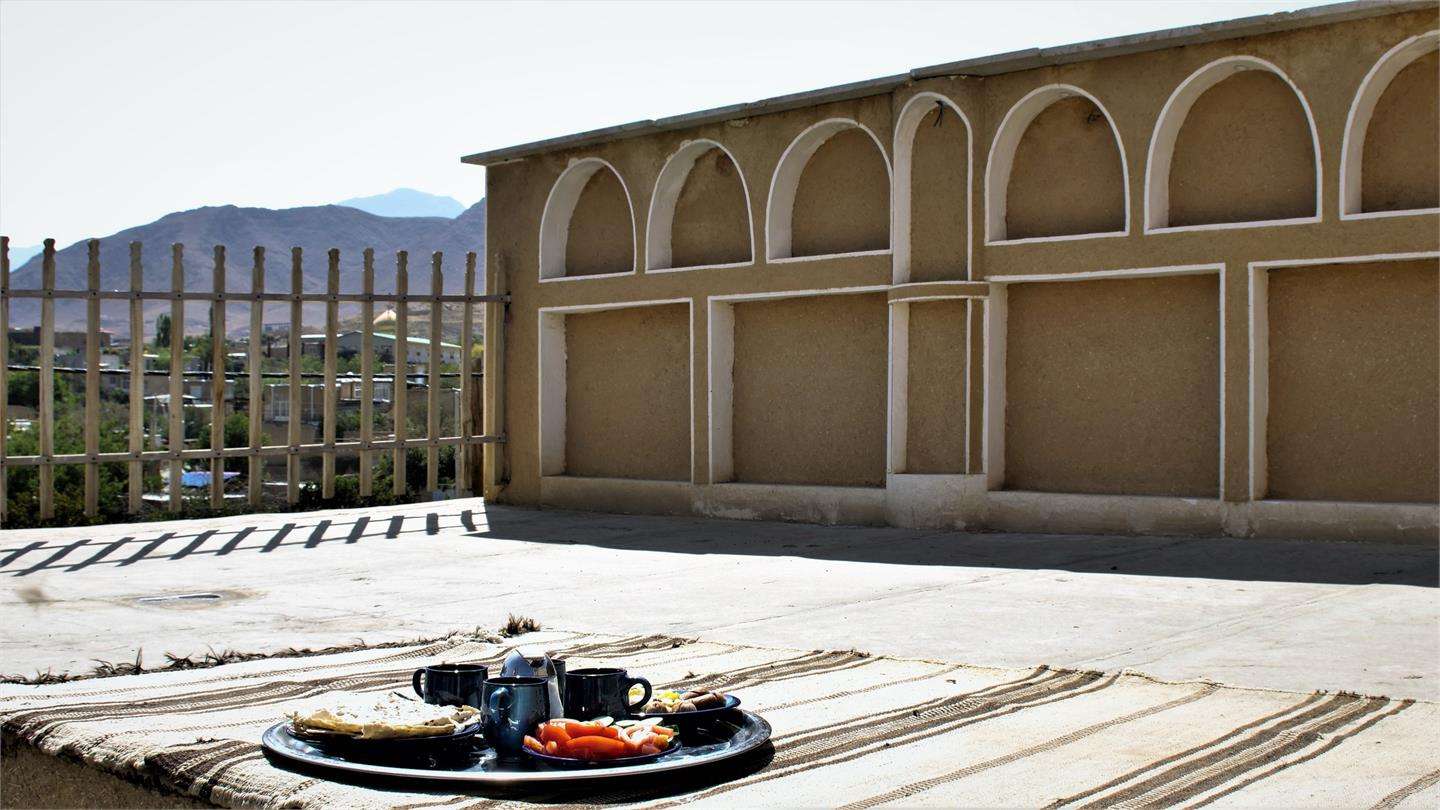 اقامتگاه دهگردی،هتل،بومگردی،اقامت،ویلا،سوئیت،کلبه،ایرانگردی، اقامتگاه بوم گردی سرای صالح