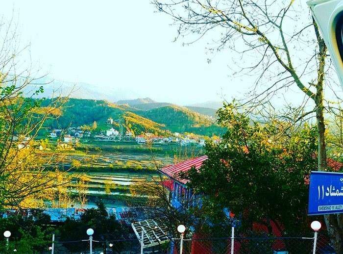 اقامتگاه دهگردی،هتل،بومگردی،اقامت،ویلا،سوئیت،کلبه،ایرانگردی،  باغچه مریم