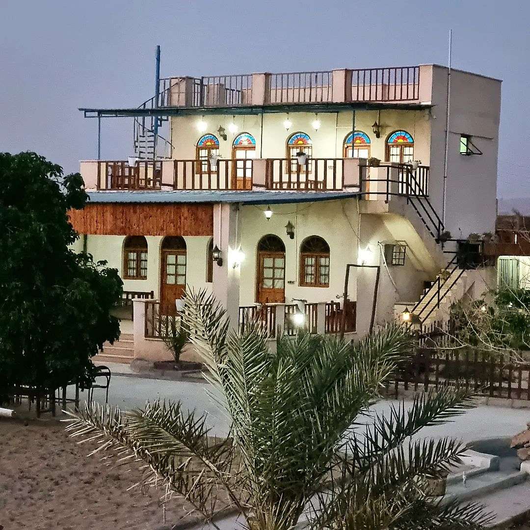 اقامتگاه بوم گردی جالبوت بوشهر 